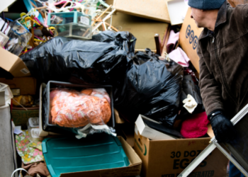 Efficient and Reliable Junk Removal in Mount Joy