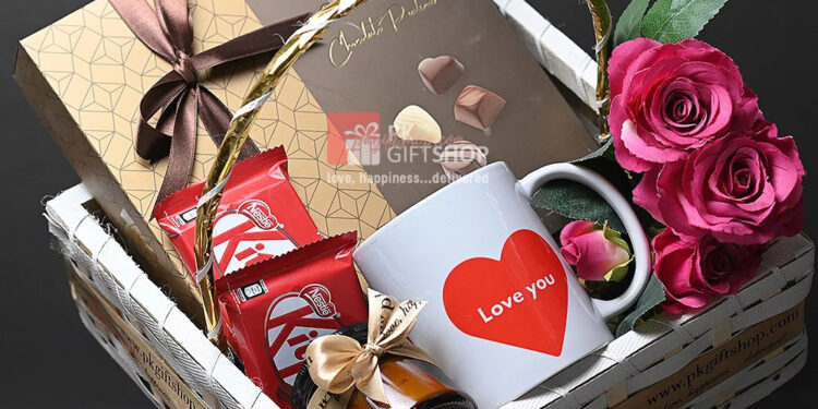 Send Gifts to Pakistan