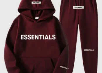 How to Choose the Right Fear Of God Essentials Hoodie for Your Style and Need