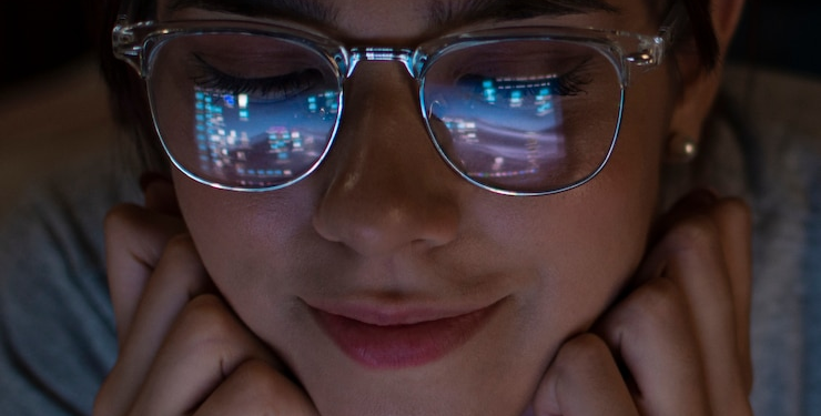 Ultraviolet (UV) and Blue Light Blocking Coatings Market Growth and Development Insight