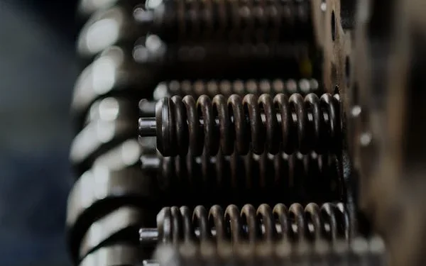 Understanding the Rigid Axle Suspension System: Benefits, Applications, and Modern Usage