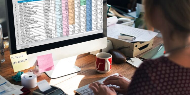 The Digital Compensation Revolution: Transforming Payroll