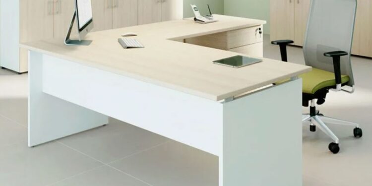 The Importance of Choosing the Right Office Chair for Productivity and Health