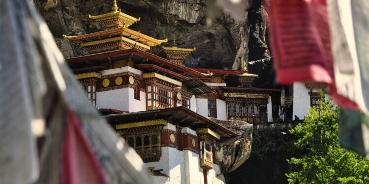 bhutan-tour-packages-from-mumbai