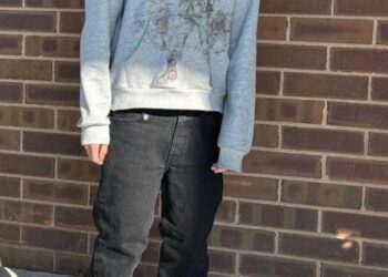 Peace In War​ Clothing