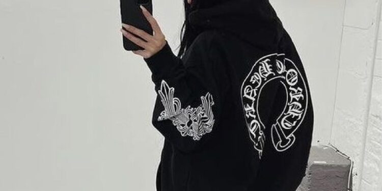 Street Style Outfits Meet Luxury with Chrome Hearts Clothing