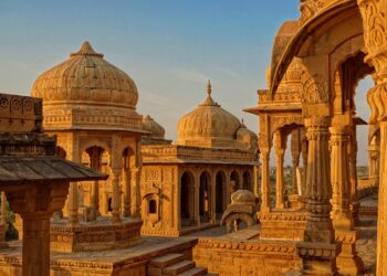 Golden Triangle tour Delhi Agra Jaipur