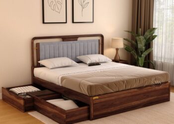 Bed design From Wooden Street