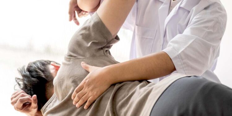 slipped disc treatment in Kuala Lumpur (illustration)