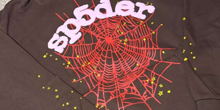 Black Spider Hoodie – The Ultimate Oversized Urban Street Style Sweatshirt