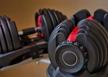 adjustable dumbbells for home