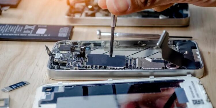 Understanding iPhone Charging Port Repair in Auckland & What the Fix iPhone Charging Port Cost Really Means
