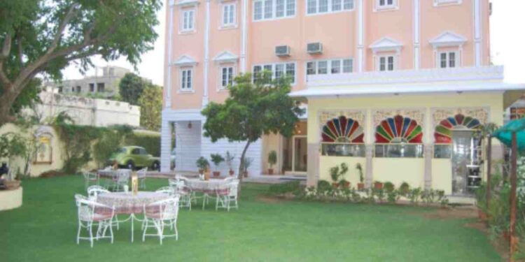 budget heritage hotels in Jaipur
