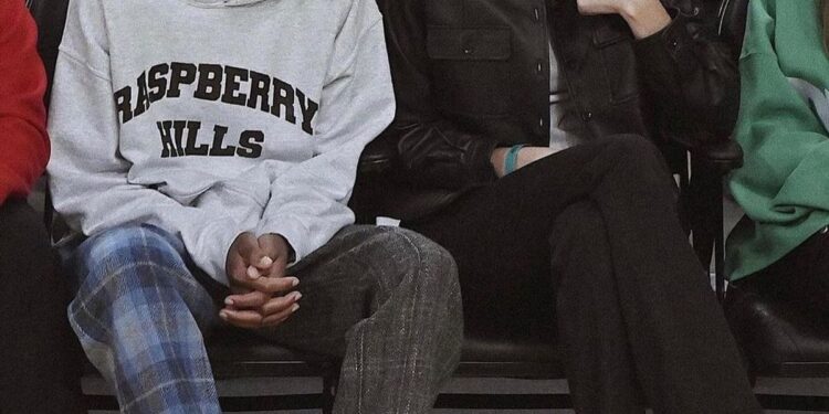 Raspberry Hills | Gold+Vintage Official Store