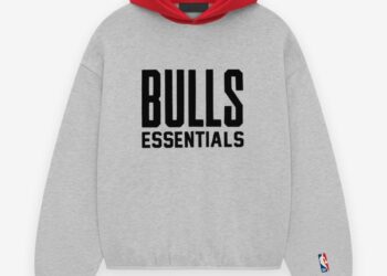 Essentials Hoodie Is the Ultimate Play for Canadian Comfort and Streetwear