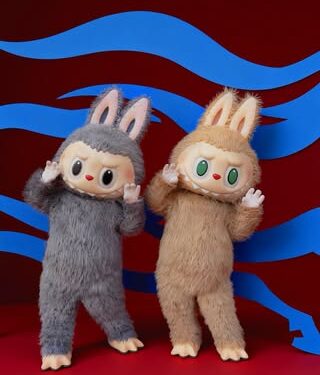 Which celebrity made labubu doll famous