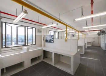 The Regulatory Blueprint: How Factories Pass MOM Dorm Inspections