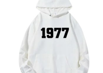 Essentials Fear of God The Perfect Blend of Luxury and Everyday Comfort