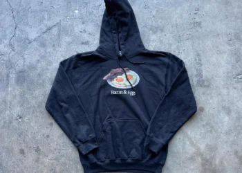Atthemoment Clothing | Official Atthemoment Store