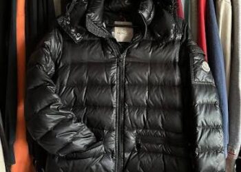 Moncler Jacket | High Quality Luxury Fashion for Cold Weather Comfort