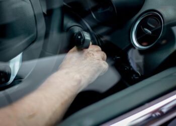 Auto locksmith Whitechapel